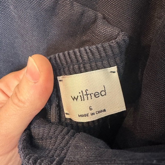 Aritzia Wilfred Upscale Jumpsuit - Picture 5 of 10